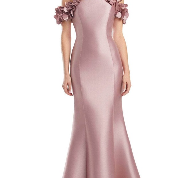 Evening formal gown / long dress - Picture 2 of 16